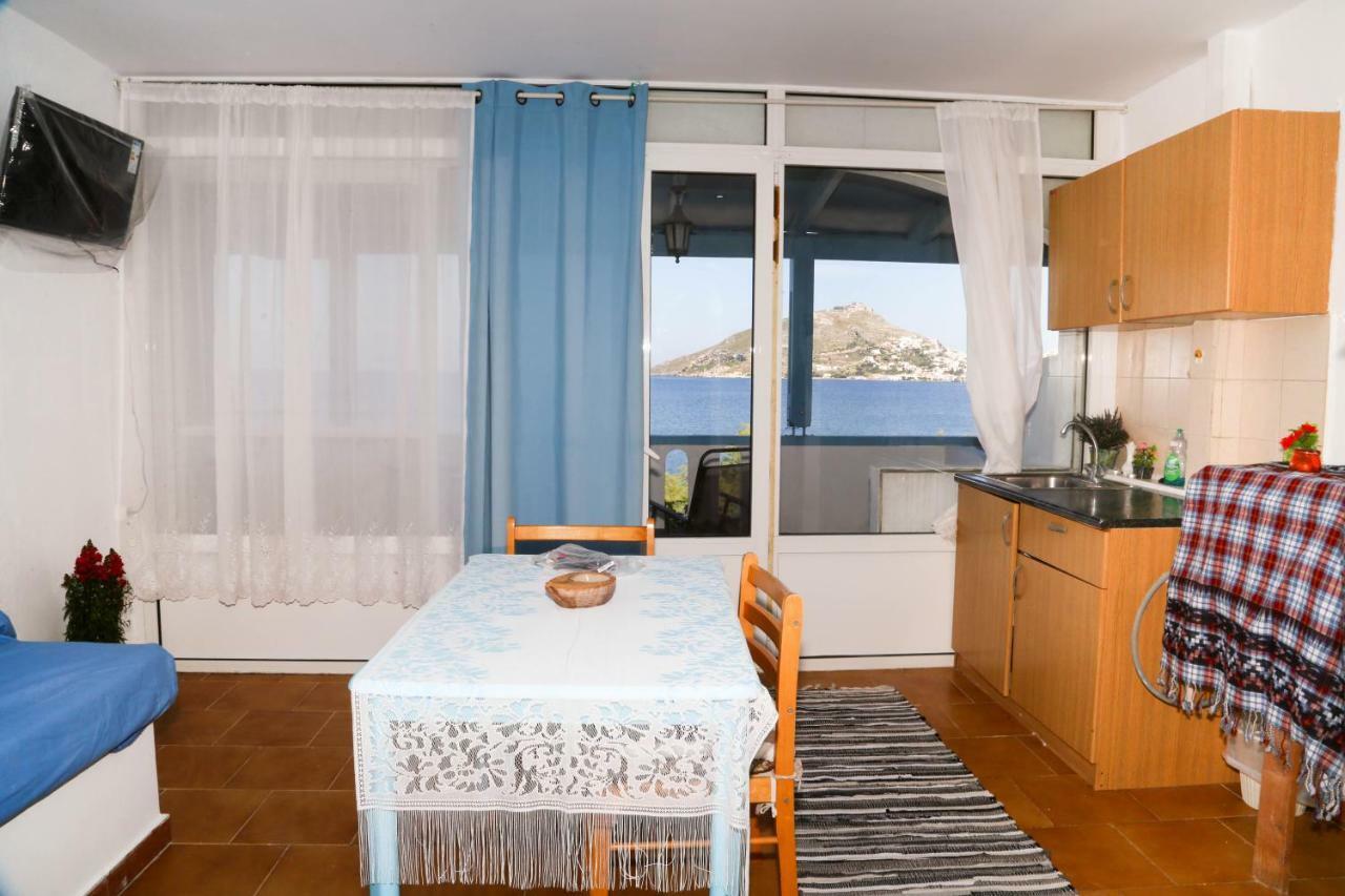 Tony'S Rooms Алинда Экстерьер фото