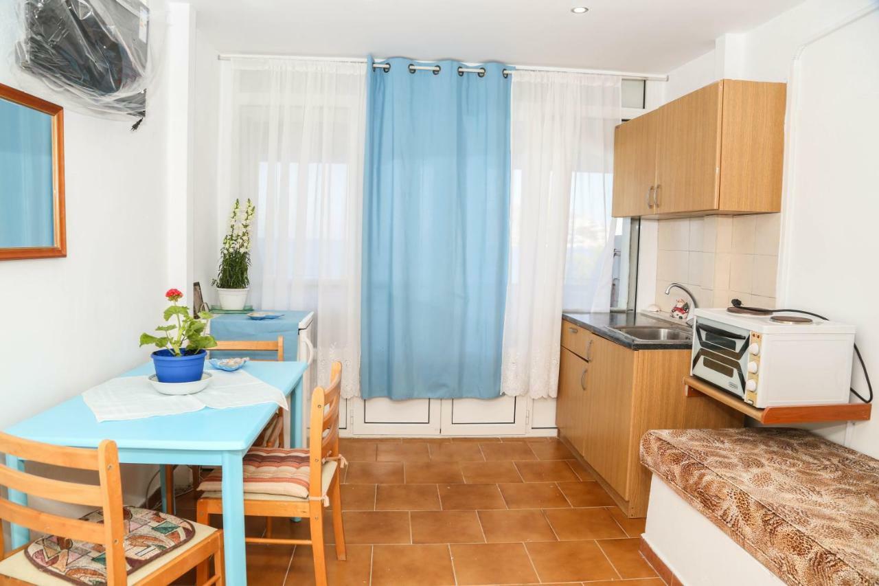 Tony'S Rooms Алинда Экстерьер фото