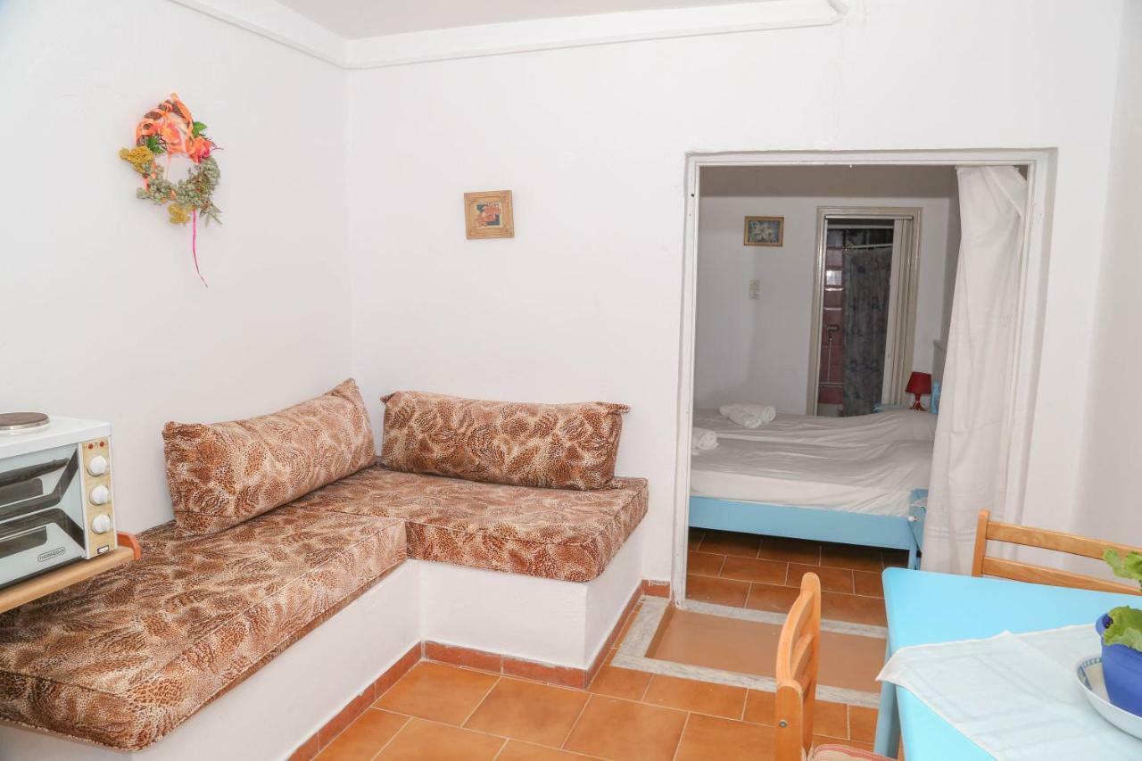 Tony'S Rooms Алинда Экстерьер фото